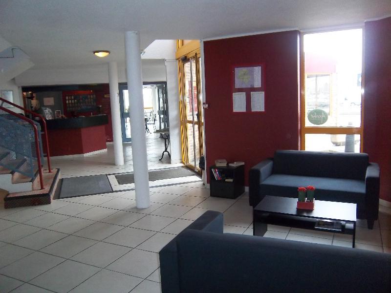 Brit Hotel Essentiel Tours Nord Exteriör bild